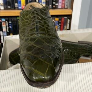Green Crocodile Pattern Men's Shoes